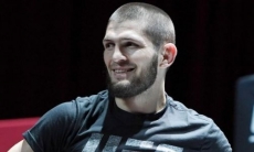 Как Нурмагомедов «дал пинка» президенту UFC после победы на «нефартовой» арене Головкина