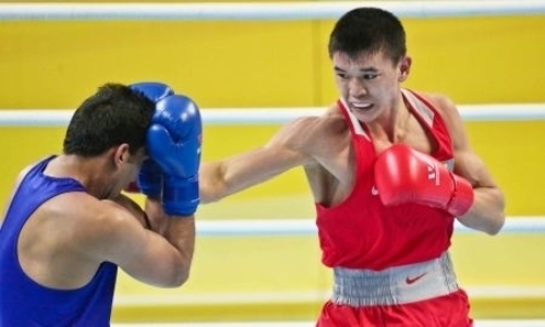Казахстанский боксер снялся с финального боя на международном турнире в Болгарии
