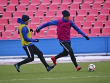 Фото и видео с тренировки «Иртыша»