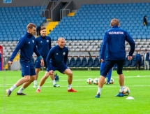 Фоторепортаж с предыгровой тренировки сборной Казахстана