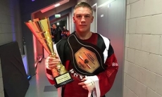 Казахстанский боксер нокаутировал поляка в титульном бою