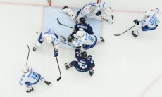 «Торпедо», обыграв «Барыс», прервало серию из восьми поражений подряд в плей-офф КХЛ