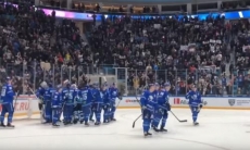 Видео ликования на «Барыс-Арене» после победы в серии с «Торпедо»