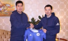 Танат Нусербаев официально подписал контракт с новым клубом