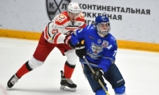Букмекеры ставят на поражение «Снежных Барсов» в матче плей-офф МХЛ с «Авто»