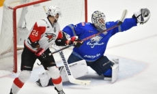 Поражение «Барыса» признали главной спортивной новостью дня