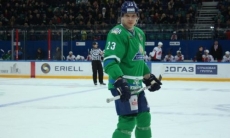 Форвард «Салавата Юлаева» сравнялся с капитаном «Барыса» по важному показателю в плей-офф КХЛ