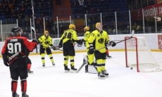 Отчет о матче плей-офф ВХЛ «Нефтяник» — «Сарыарка» 2:1 ОТ