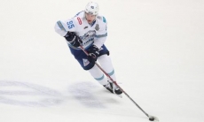 «Рыспаев не стал бы за кем-то гоняться и бить». Хоккеист «Барыса» не увидел бойни