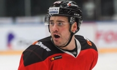 «Невероятно, что это сработало дважды». Хоккеист «Авангарда» назвал залог победы над «Барысом»