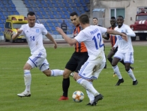 Фоторепортаж с матча Премьер-Лиги «Тараз» — «Шахтёр» 1:2