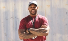 «Бежит, как Форрест Гамп». Бывший игрок НФЛ посмеялся над Головкиным