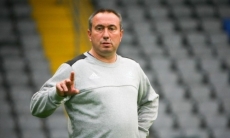 Стоилов высказался о шансах на чемпионство нового клуба Сейдахмета