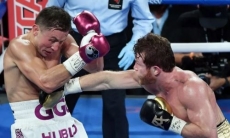 «Канело» поставил бои с Головкиным в один ряд с легендарными поединками