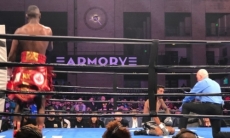 Небитый американец избил и нокаутировал старого мексиканца в вечере бокса с претендентом на пояс в весе Головкина