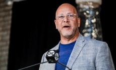 «Он не заслуживает неуважения». Промоутер посоветовал перестать недооценивать соперника Головкина