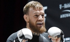 «Пришла пора для МакНаггетсов». Макгрегор получил новый вызов после поражения на «нефартовой» арене Головкина