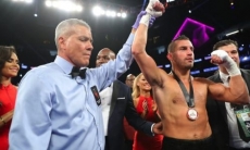 У экс-соперника Головкина сорвался бой в андеркарде шоу «Канело» — Джейкобс