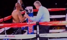 Африканский проспект яркой победой дебютировал в весе Головкина. Видео двух нокдаунов и нокаута в первом раунде