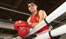 «Обезьяна» мощным ударом в печень в первом раунде вырубил американца. Видео нокаута в весе Елеусинова