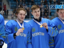 Фоторепортаж с награждения сборной Казахстана на чемпионате мира-2019