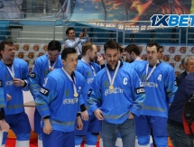 Фоторепортаж с награждения сборной Казахстана на чемпионате мира-2019