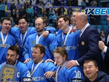 Фоторепортаж с награждения сборной Казахстана на чемпионате мира-2019