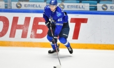 «Барыс» подписал контракт с защитником сборной Казахстана