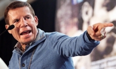 «Не стал лучше». «Канело» подвергся критике легендарного Чавеса после победы над Джейкобсом в весе Головкина