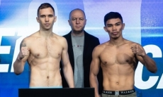 Казахстанский боксер прошел взвешивание перед боем с филиппинцем