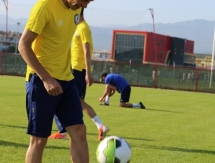 Молодежная сборная Казахстана продолжает подготовку к матчу с Черногорией