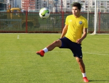 Молодежная сборная Казахстана продолжает подготовку к матчу с Черногорией