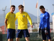 Молодежная сборная Казахстана продолжает подготовку к матчу с Черногорией