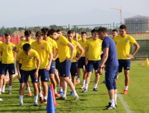 Молодежная сборная Казахстана продолжает подготовку к матчу с Черногорией