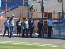 Руководитель ПФЛК ознакомился с ходом работ по реконструкции стадиона в Кызылорде