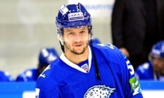 Экс-защитник «Барыса» перешел в клуб КХЛ