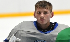 «Хочу играть». Голкипер сборной Казахстана о своем будущем в «Барысе» и связях с ЦСКА