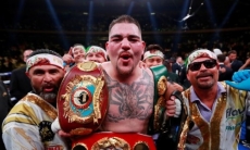 WBC и WBA «забили» на Джошуа и решили устроить Руису другой супербой в весе Дычко