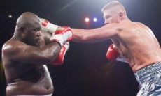 «В стиле Головкина». Видео нокаута супертяжа парой ударов в бою за титул WBA