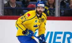 Хоккеист сборной Швеции раскрыл причину срыва его перехода в «Барыс»