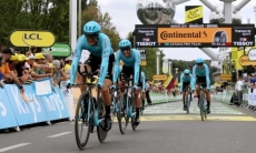 Лидер «Астаны» обозначил цели на «Тур де Франс» после серьезного падения на первом этапе