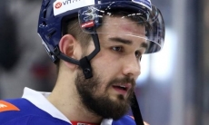 Обидчик «Барыса» в плей-офф КХЛ подпишет скандального хоккеиста