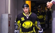 Скандальный экс-форвард «Сарыарки» продолжит карьеру в КХЛ