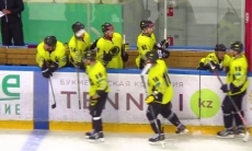 «Сарыарка» приступила к тренировкам на льду