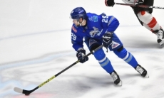 «Барыс» неожиданно расторг контракт с нападающим