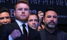 «Канело» поставили в тупик. Ему придется провести третий бой с Головкиным