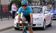 «Астана» продлила контракт с колумбийским гонщиком