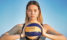 Как Дейнерис Таргариен. Волейболистка из Казахстана покорила своей красотой Вьетнам. Фото