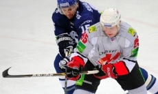 Три игрока расторгли контракты с «Актобе»