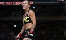 Сравниваемая с Головкиным экс-чемпионка UFC подписала контракт с Bellator
